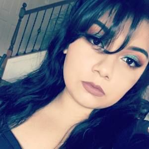 Meet your Posher, Anali